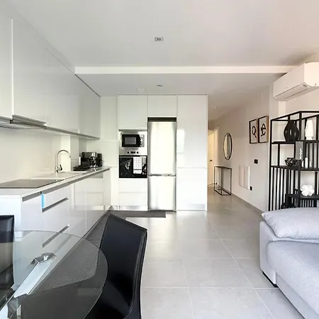 아파트 New Spacious 2 Bedroom In Canteras With 2 Bathrooms Wifi Air Conditioning And Parking