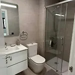 New Spacious 2 Bedroom In Canteras With 2 Bathrooms Wifi Air Conditioning And Parking * لاس بالماس دي غران كاناريا