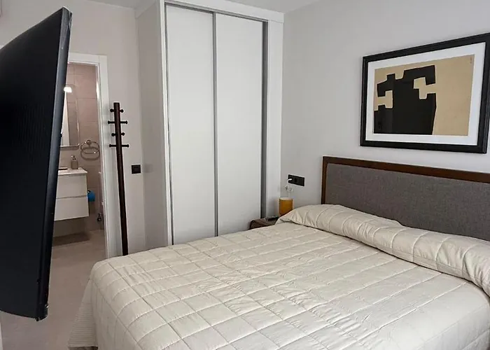 Апартаменти New Spacious 2 Bedroom In Canteras With 2 Bathrooms Wifi Air Conditioning And Parking Лас-Пальмас-де-Гран-Канарія